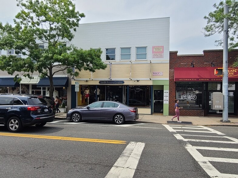 More Photos Of 49 Main St, Sayville Storefront Retail Office For Lease