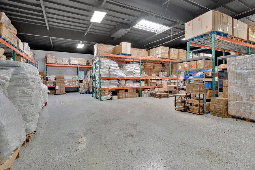 More Photos Of 23231 Vista Grande Dr, Laguna Hills Warehouse For Sale