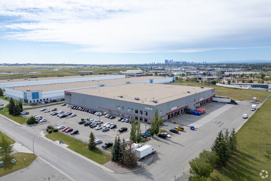 More Photos Of 25 Aero Dr NE, Calgary Warehouse For Sale