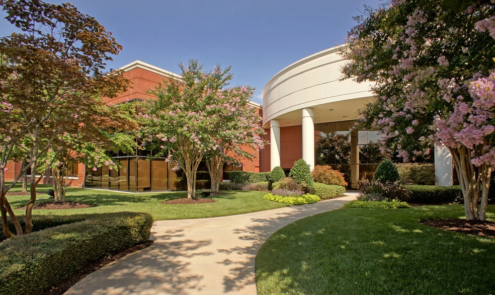 More Photos Of 1434 Crossways Blvd, Chesapeake Office For Lease