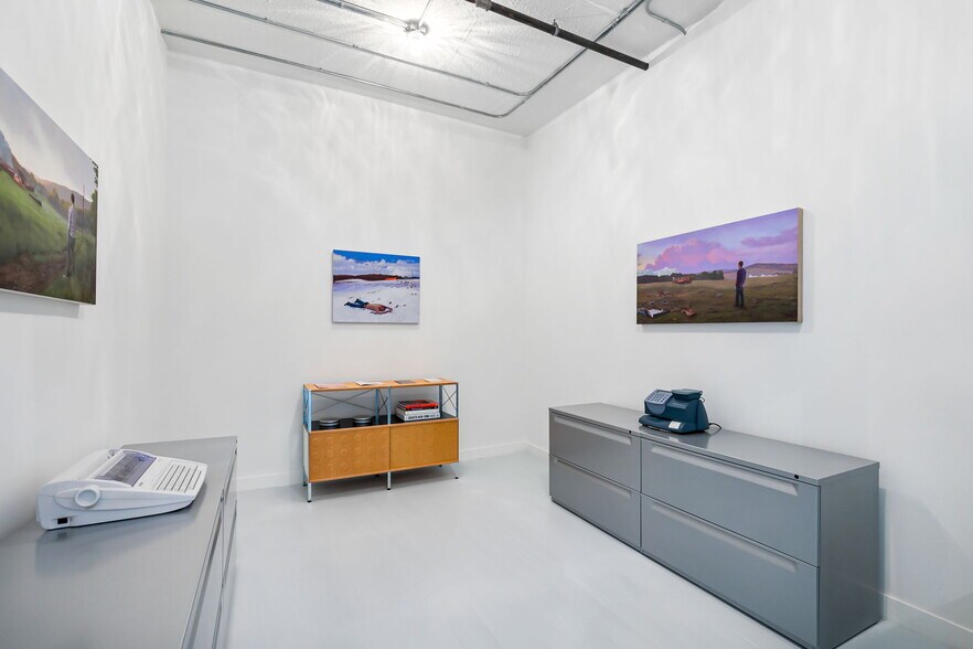 More Photos Of 330 Clematis St, West Palm Beach Storefront Retail Office For Sale