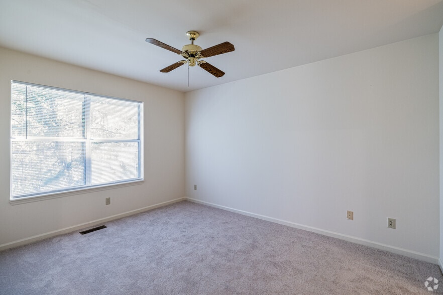 More Photos Of 2820 Hydraulic Rd, Charlottesville Apartments For Lease