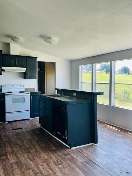 More Photos Of 1212 Babylon Ln, Schulenburg Land For Sale