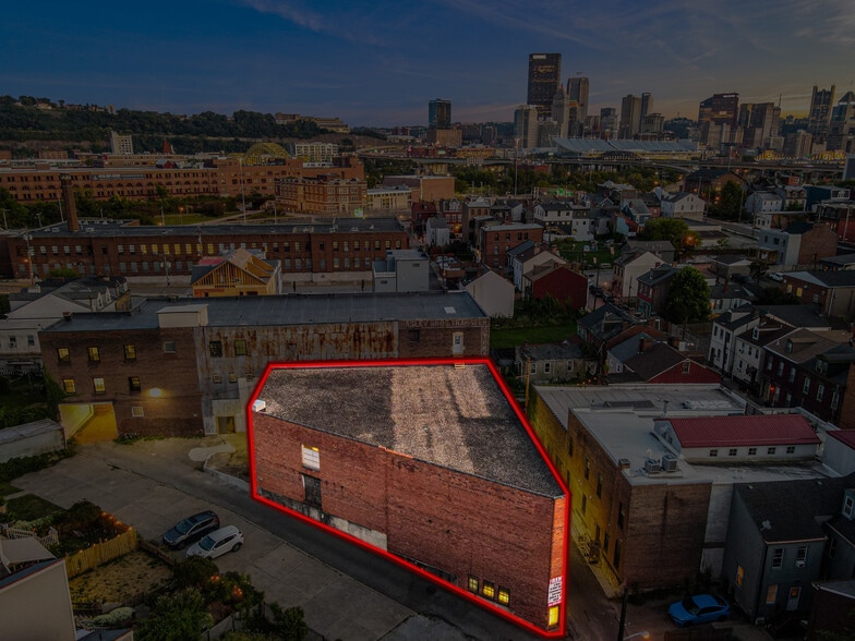 More Photos Of 918 Rickenbach St, Pittsburgh Distribution For Lease