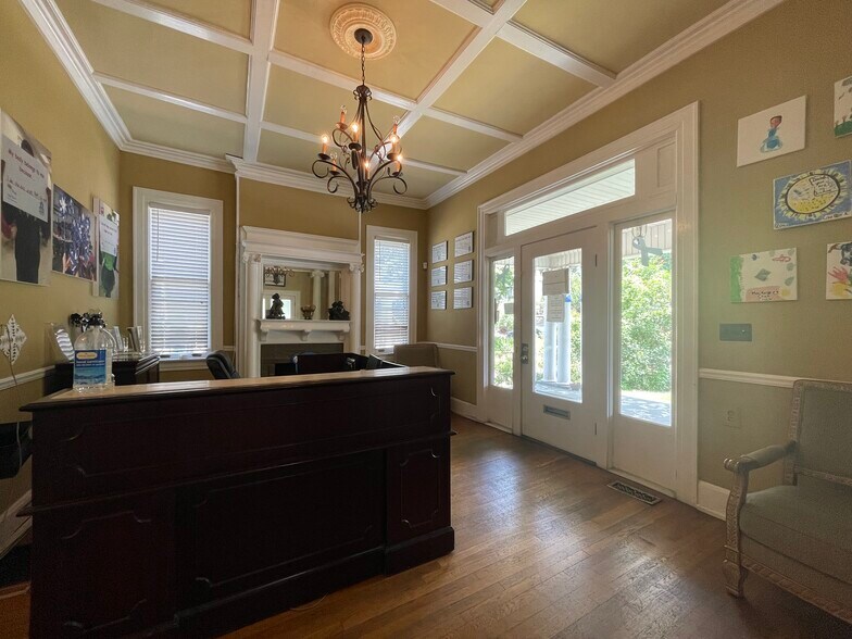 More Photos Of 2300 10th Ct, Birmingham Office Residential For Sale