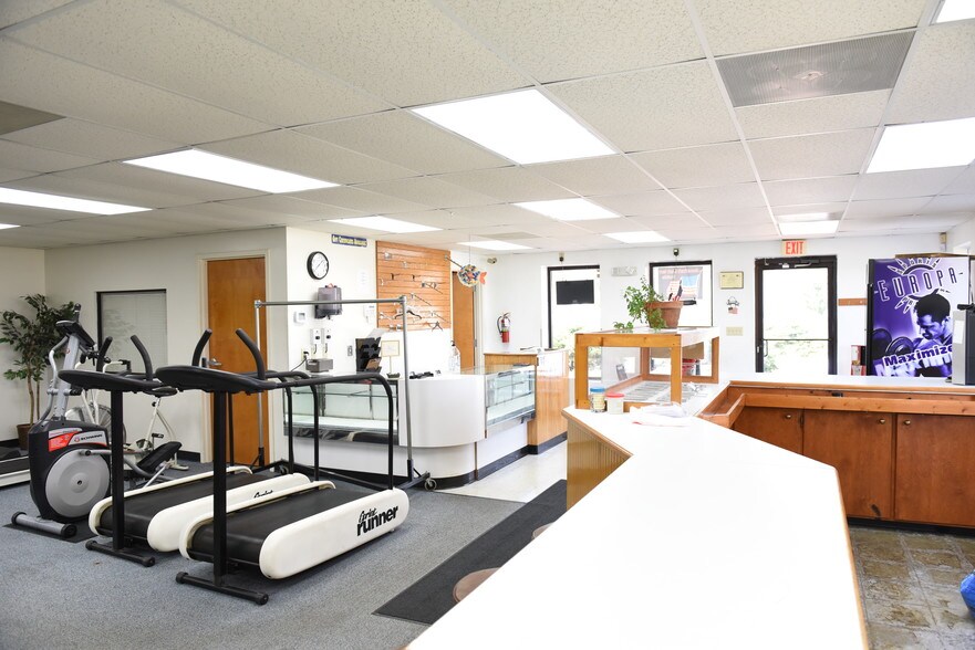 More Photos Of 3208 N Ohenry Blvd, Greensboro Health Club For Sale