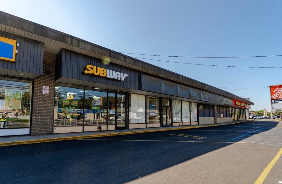 More Photos Of 264-350 Middle Country Rd, Coram Unknown For Lease