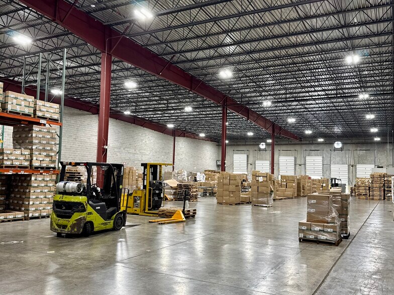 More Photos Of 2101 W Military Hwy, McAllen Warehouse For Lease