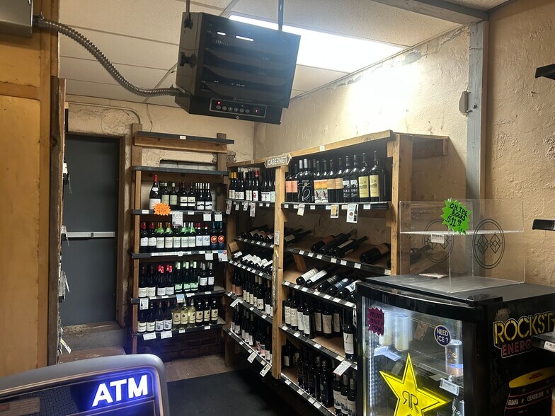 More Photos Of 3729 Walnut St, Denver General Retail For Sale