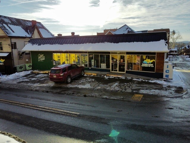 More Photos Of 2045 University Ave, Morgantown Convenience Store For Sale