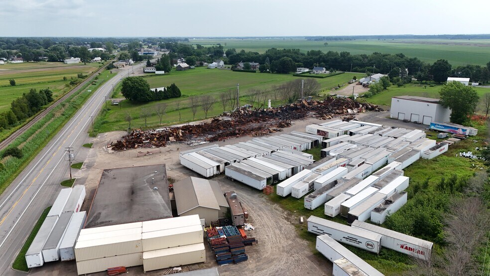 More Photos Of 215-223 Boul Ouest O, Maskinongé Industrial For Sale