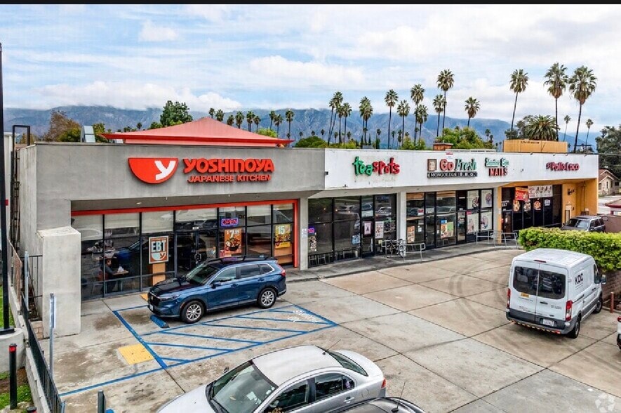 More Photos Of 1445 E Colorado Blvd, Pasadena Restaurant For Lease