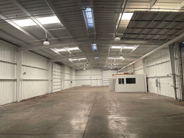 More Photos Of 1420-1430 Potrero Ave, Richmond Warehouse For Lease
