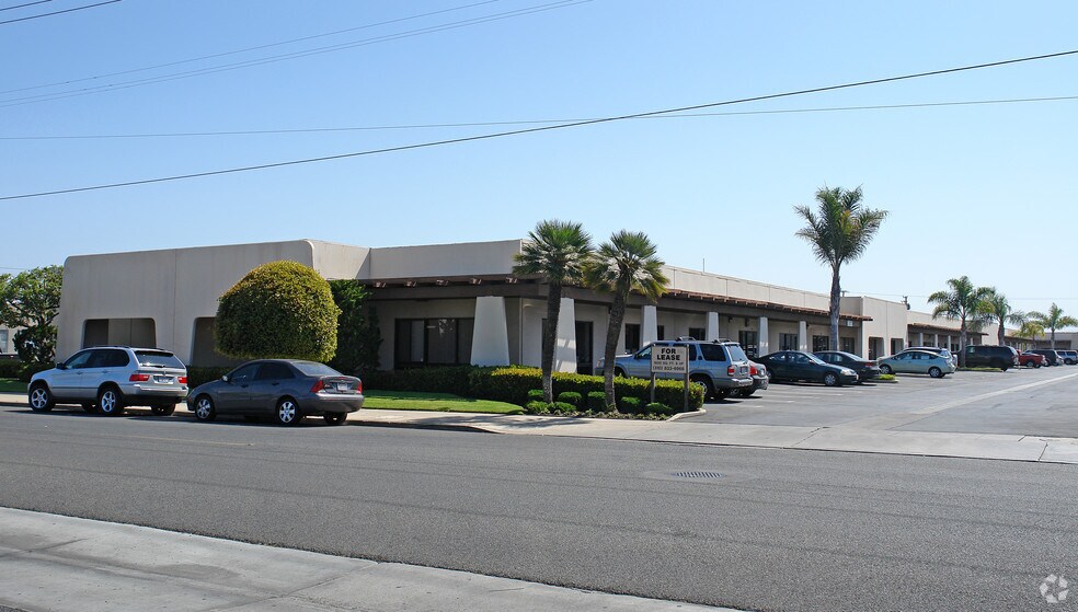 More Photos Of 1760 Monrovia Ave, Costa Mesa Manufacturing For Lease