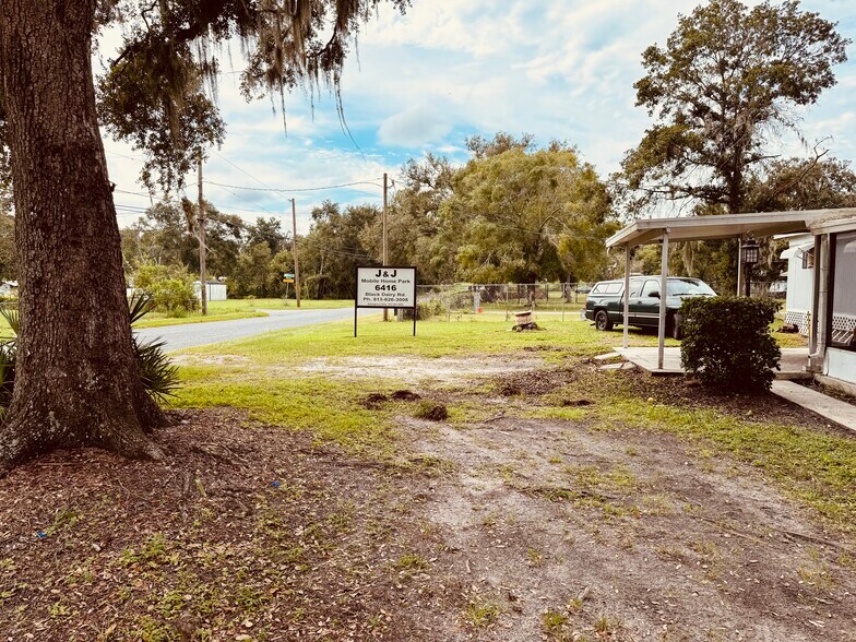 More Photos Of 6416 Black Dairy Rd, Seffner Manufactured Housing Mobile Home Park For Sale