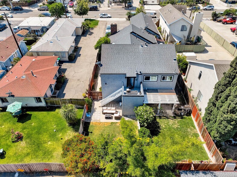 More Photos Of 416 Hamilton St, Costa Mesa Apartments For Sale