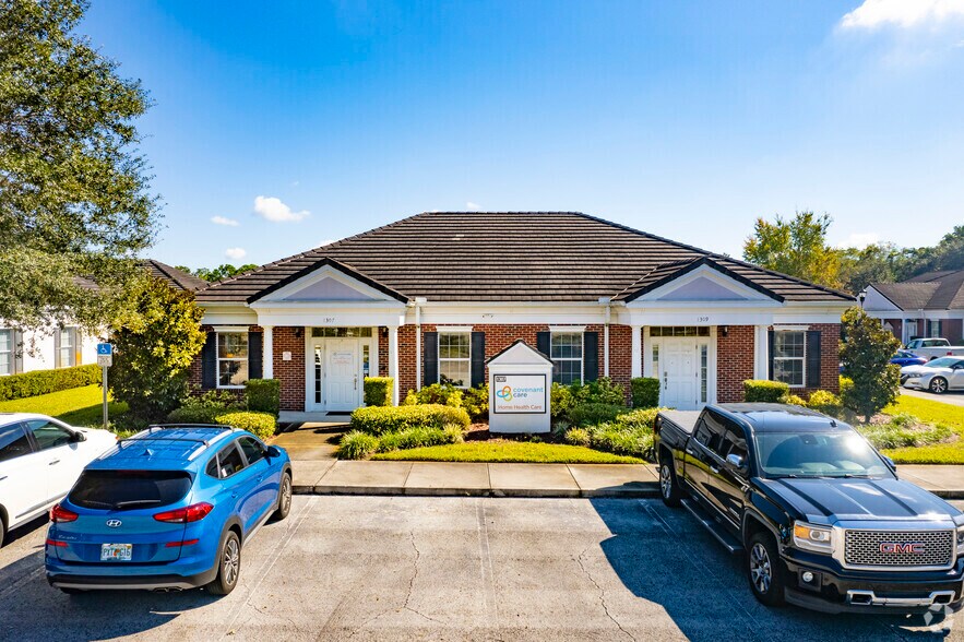 More Photos Of 1307-1309 Providence Rd, Brandon Office For Lease