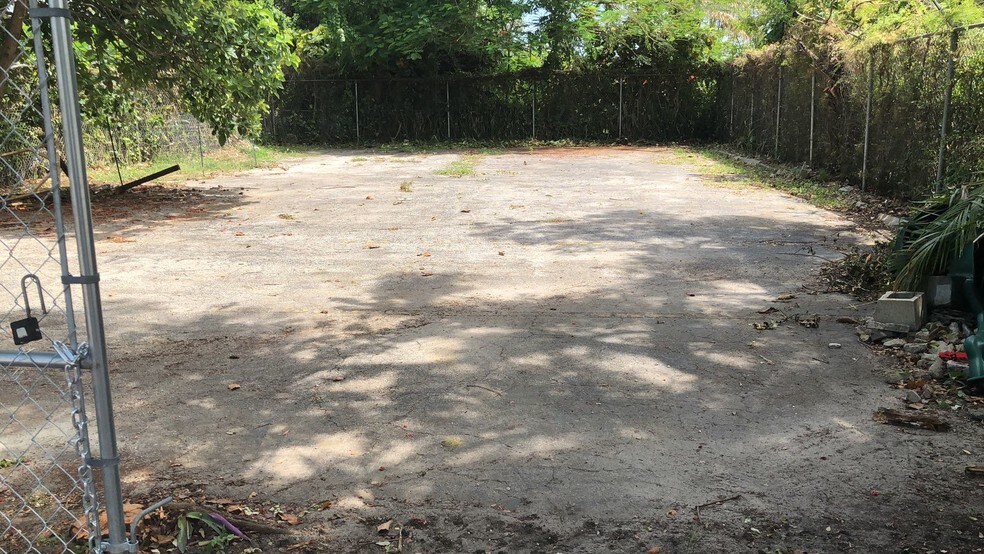 More Photos Of , Miami Unknown For Sale