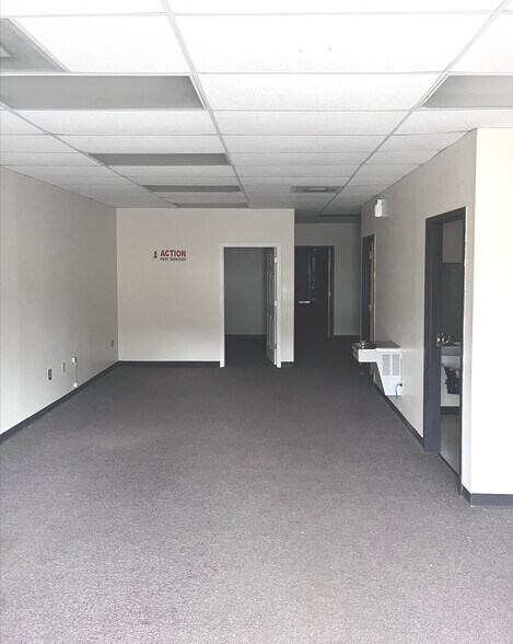 More Photos Of 1029 Old Stage Rd, Simpsonville Office For Lease