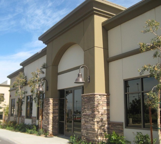 More Photos Of 2079 Compton Ave, Corona Medical For Lease