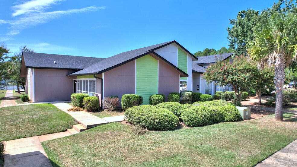 More Photos Of 509 N Westover Blvd, Albany Apartments For Sale