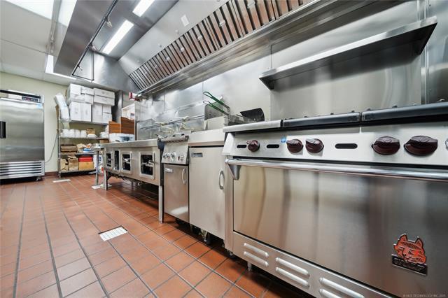 More Photos Of 109 S Cincinnati Ave, Tulsa Fast Food For Sale