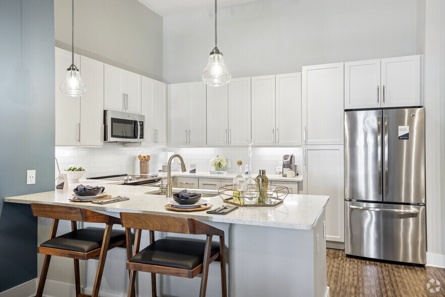 More Photos Of 7420 N Rea Park Ln, Charlotte Apartments For Lease