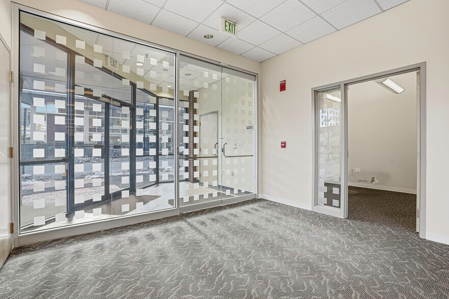 More Photos Of 625 Main St, Fitchburg Office Residential For Lease