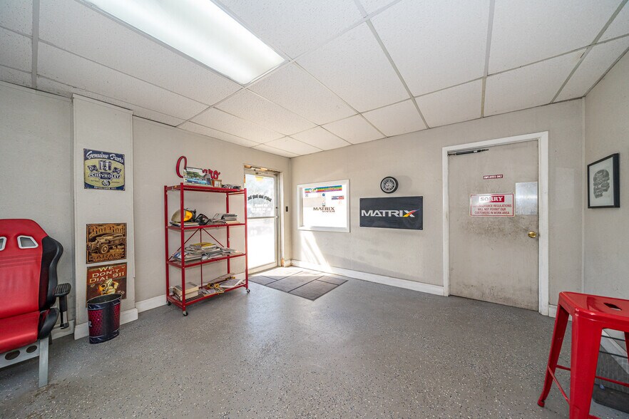 More Photos Of 1018 Orange St, Titusville Warehouse For Sale
