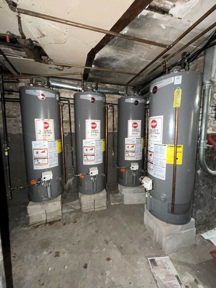 More Photos Of , Chicago Multifamily For Sale