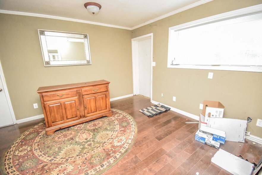 More Photos Of 511 N Northeast Loop 323, Tyler Office Residential For Lease