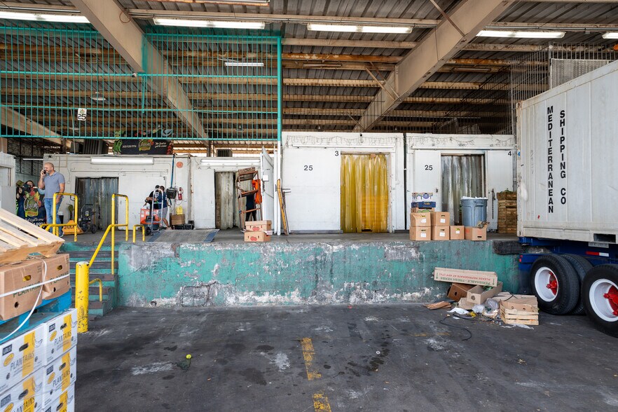 More Photos Of 1217 NW 21st Ave, Miami Refrigeration Cold Storage For Lease