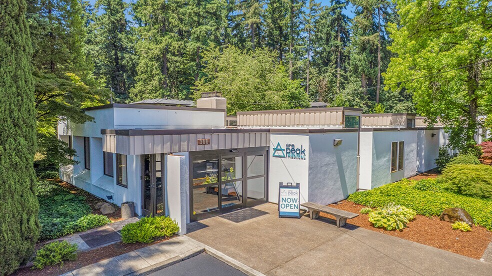 More Photos Of , Lake Oswego Office For Sale