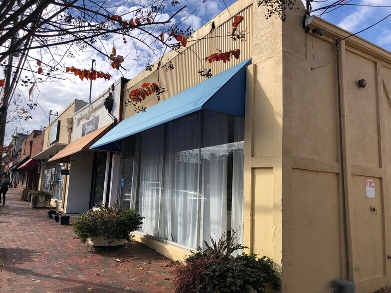 More Photos Of 6978 Main St, Lithonia Storefront Retail Office For Lease