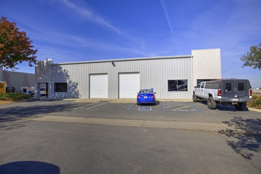 More Photos Of 4545 Skyway Dr, Olivehurst Unknown For Lease