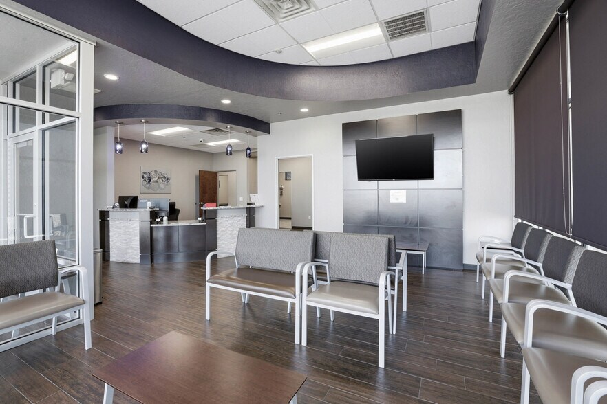 More Photos Of 2804 SW 134th St, Oklahoma City Medical For Sale