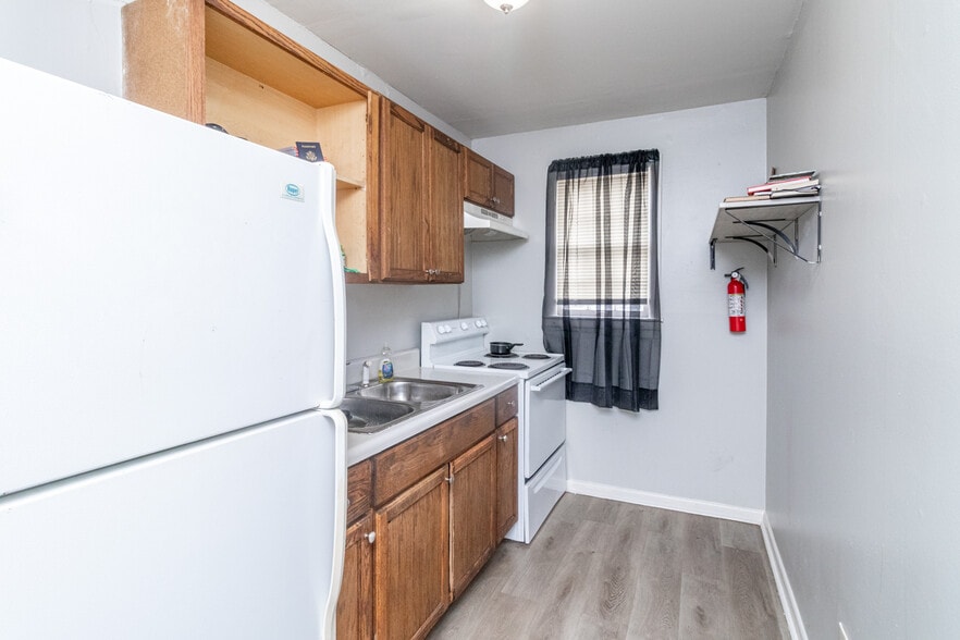 More Photos Of 1806 Meharry Blvd, Nashville Apartments For Sale