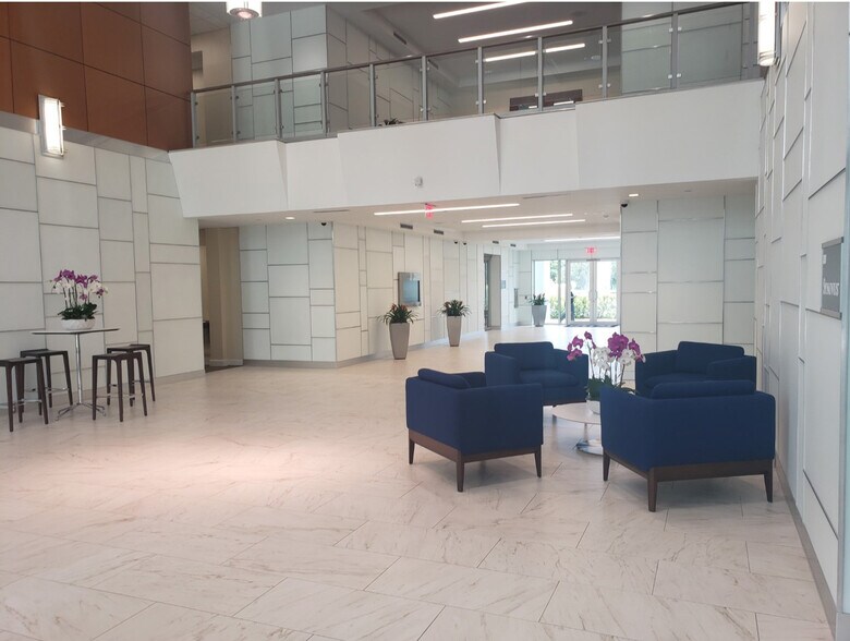 More Photos Of 2500 Weston Rd, Weston Office For Lease