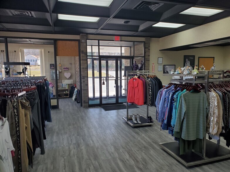 More Photos Of 4270 E Lake Rd, Erie General Retail For Sale