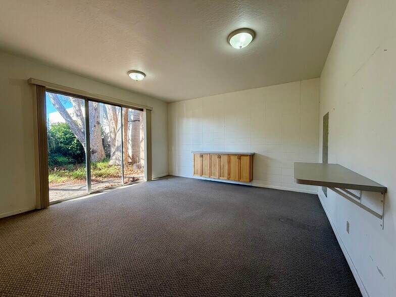 More Photos Of 928-930 San Pablo Ave, Albany Medical For Sale