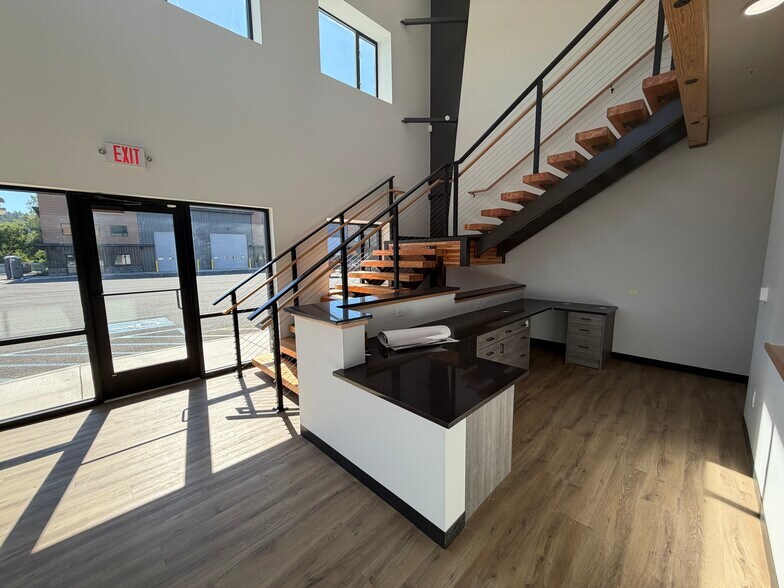 More Photos Of 3830 Olympic Ave, Spokane Warehouse For Lease