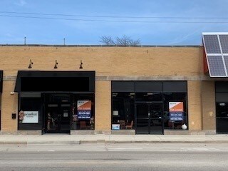 More Photos Of 2650-2658 W Lawrence Ave, Chicago Restaurant For Lease