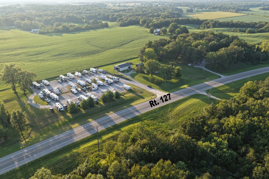 More Photos Of 5184 State Route 127, Pinckneyville Trailer Camper Park For Sale