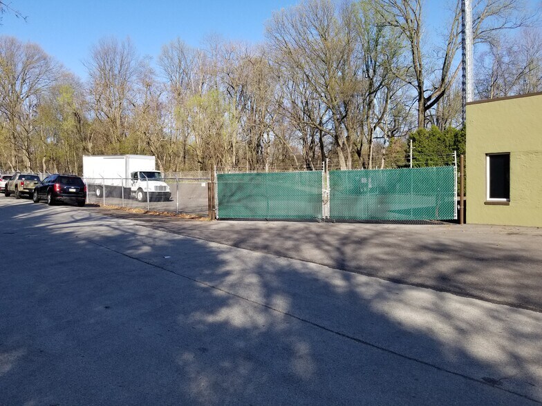 More Photos Of 145 Rockledge Ave, Jenkintown Warehouse For Lease