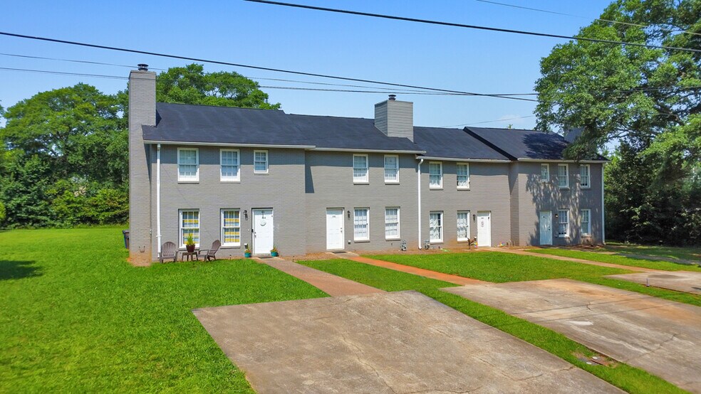 Primary Photo Of 122 Toby Springs Ln, McDonough Apartments For Sale