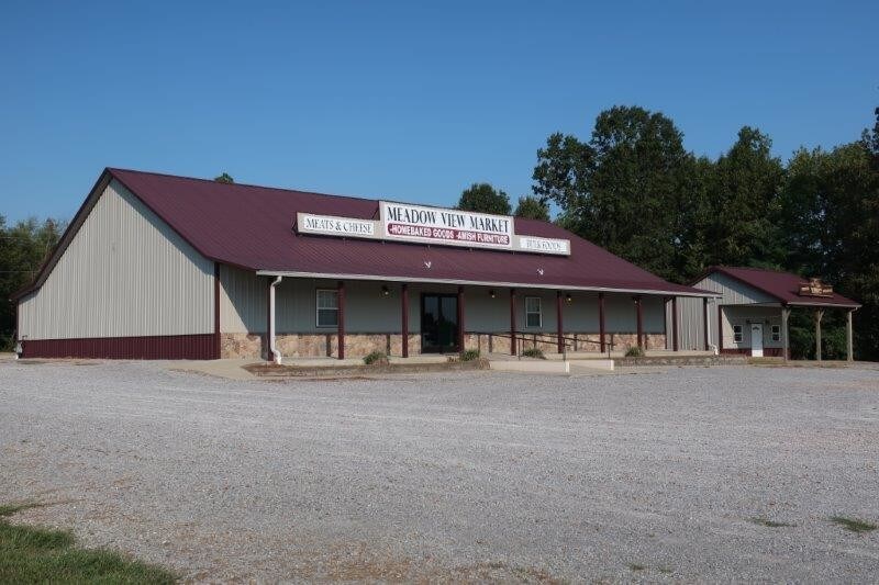 More Photos Of 71 Commerce St, Hickory Supermarket For Sale