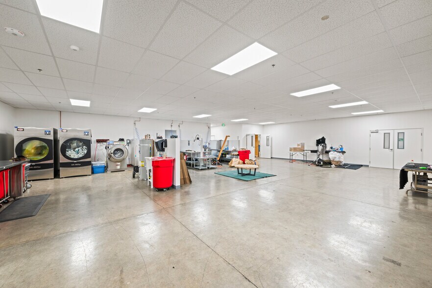 More Photos Of 945 Spice Islands Dr, Sparks Warehouse For Lease