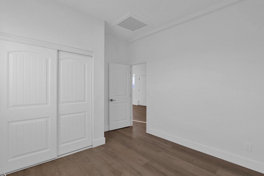 More Photos Of 315 E Carol Ave, Phoenix Apartments For Sale