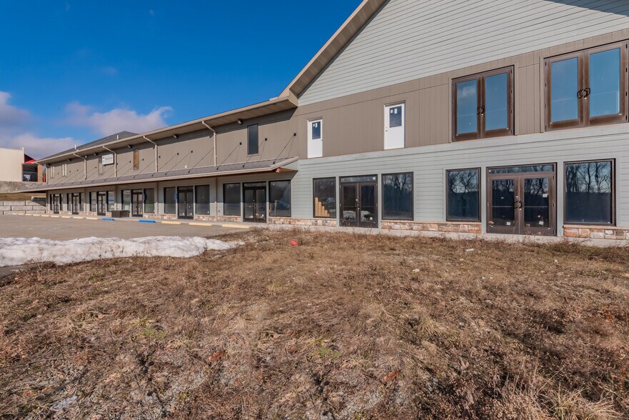 More Photos Of 3846 State Route 31, Donegal Freestanding For Lease