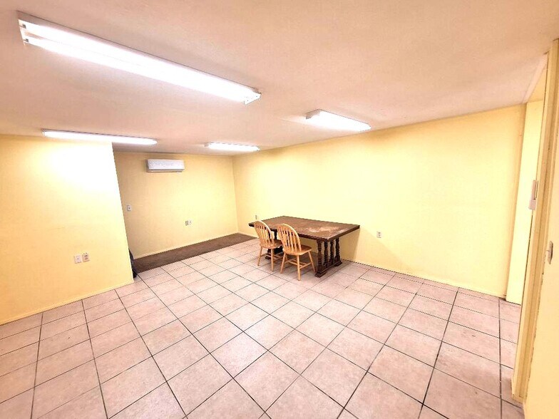 More Photos Of 1024 FL-19 N, Palatka Service For Lease